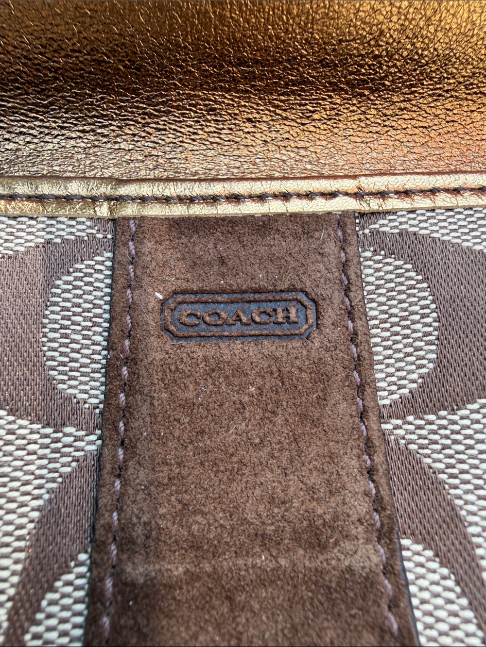 COACH Metallic Gold Signature Buckle Clutch Wallet - Picture 10 of 12
